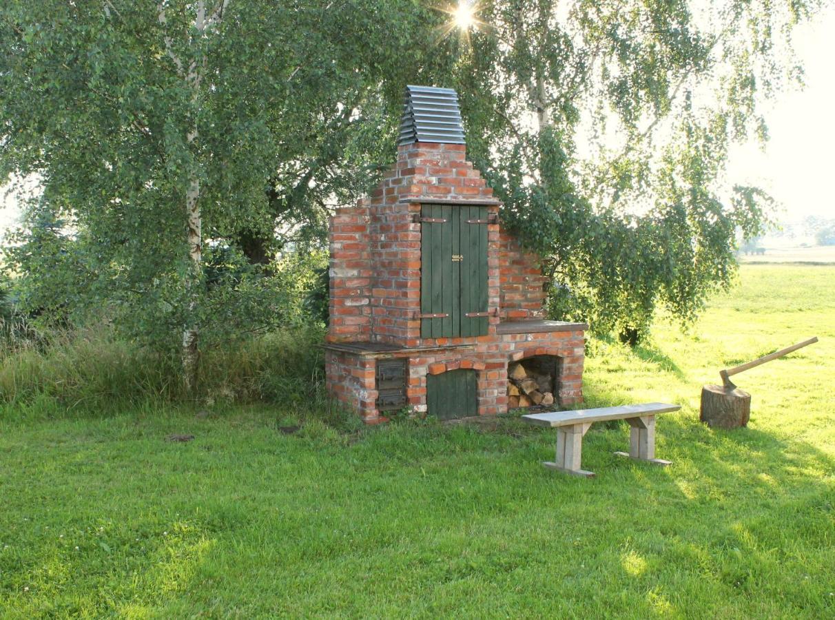 Domki Pokoje Pod Wierzba Sarbinowo Esterno foto